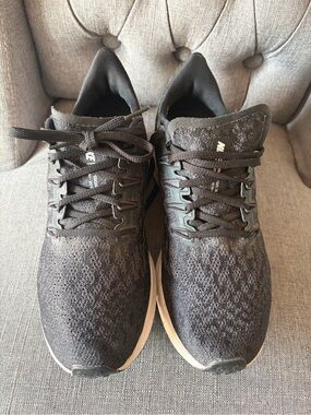 Nike Women's Black Knit Running Shoes